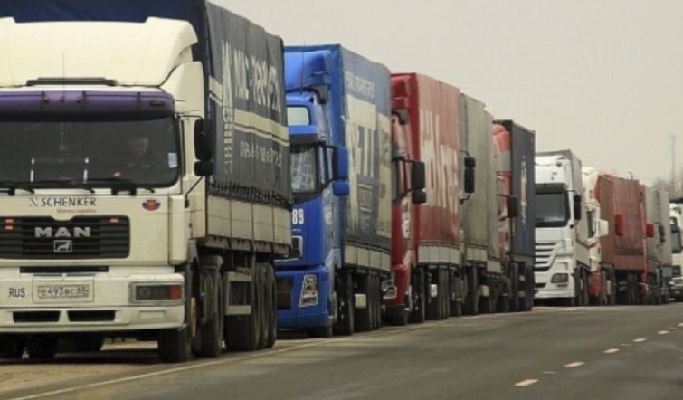 Transportatorii români, nemulțumiți de prevederile din domeniu ce ar putea fi aplicate la nivelul Europei