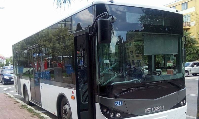 TULCEA: Două din cele cinci autobuze primite de la Iaşi au intrat pe trasee