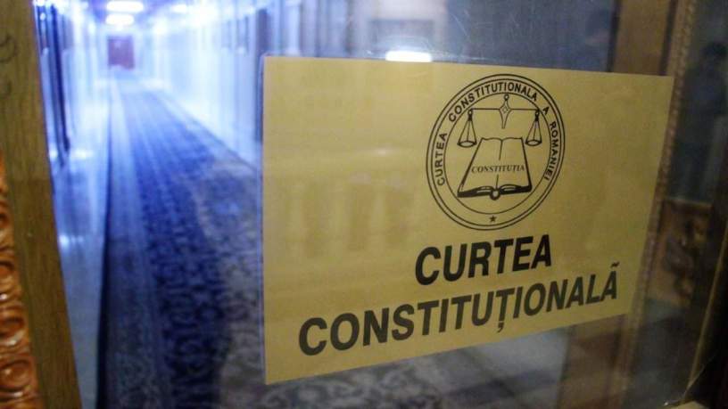 CCR discută sesizarea lui Iohannis privind modificarea Legii referendumului