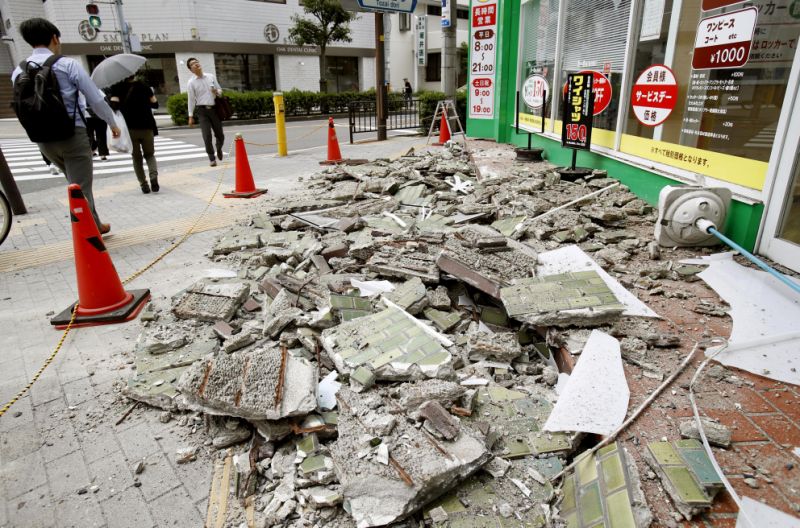 Trei persoane decedate, peste 200 de răniţi după cutremurul de 6,1 din regiunea Osaka