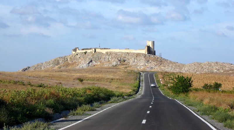 DOBROGEA: Vremea rămâne caldă până la sfârşitul lunii iunie. Când reapar șansele de ploaie?