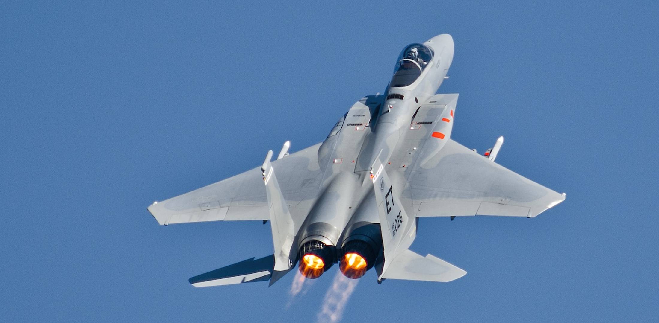 Un avion de vânătoare american s-a prăbuşit în mare