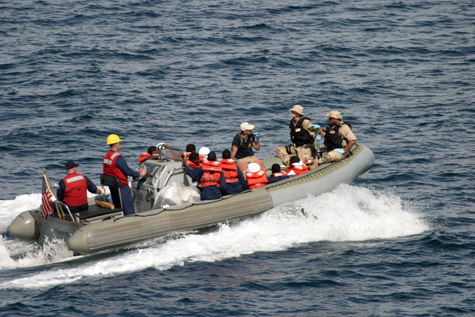 Naufragiu în Golful Aden: 46 de migranţi s-au înecat, 16 dispăruţi
