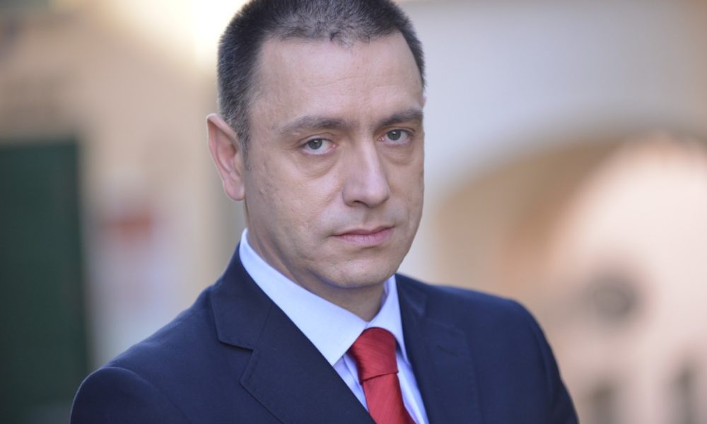 Ministrul Apărării: Ideea este să demonstrăm că Marea Neagră nu este o mare teritorială a Federaţiei Ruse