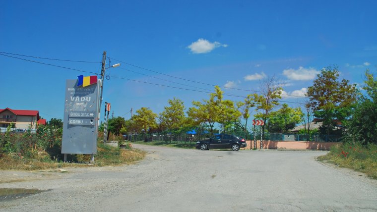 Încep lucrările de asfaltare la Vadu