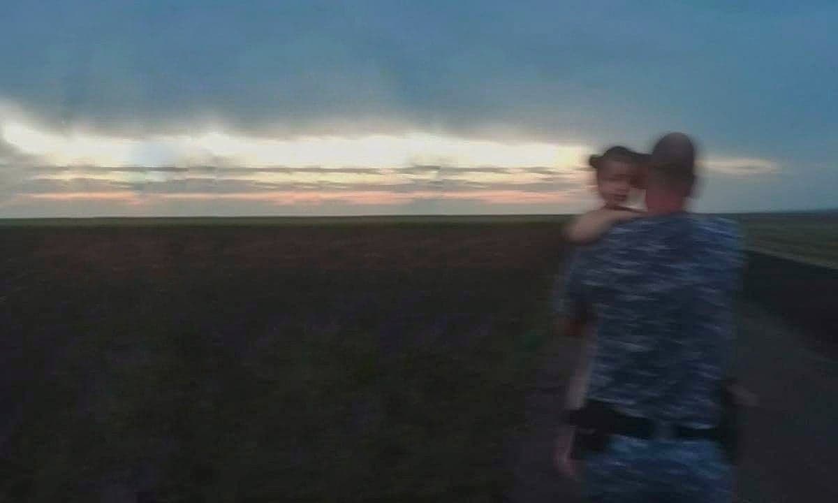 Copil aflat în șoc anafilactic, salvat de oamenii legii