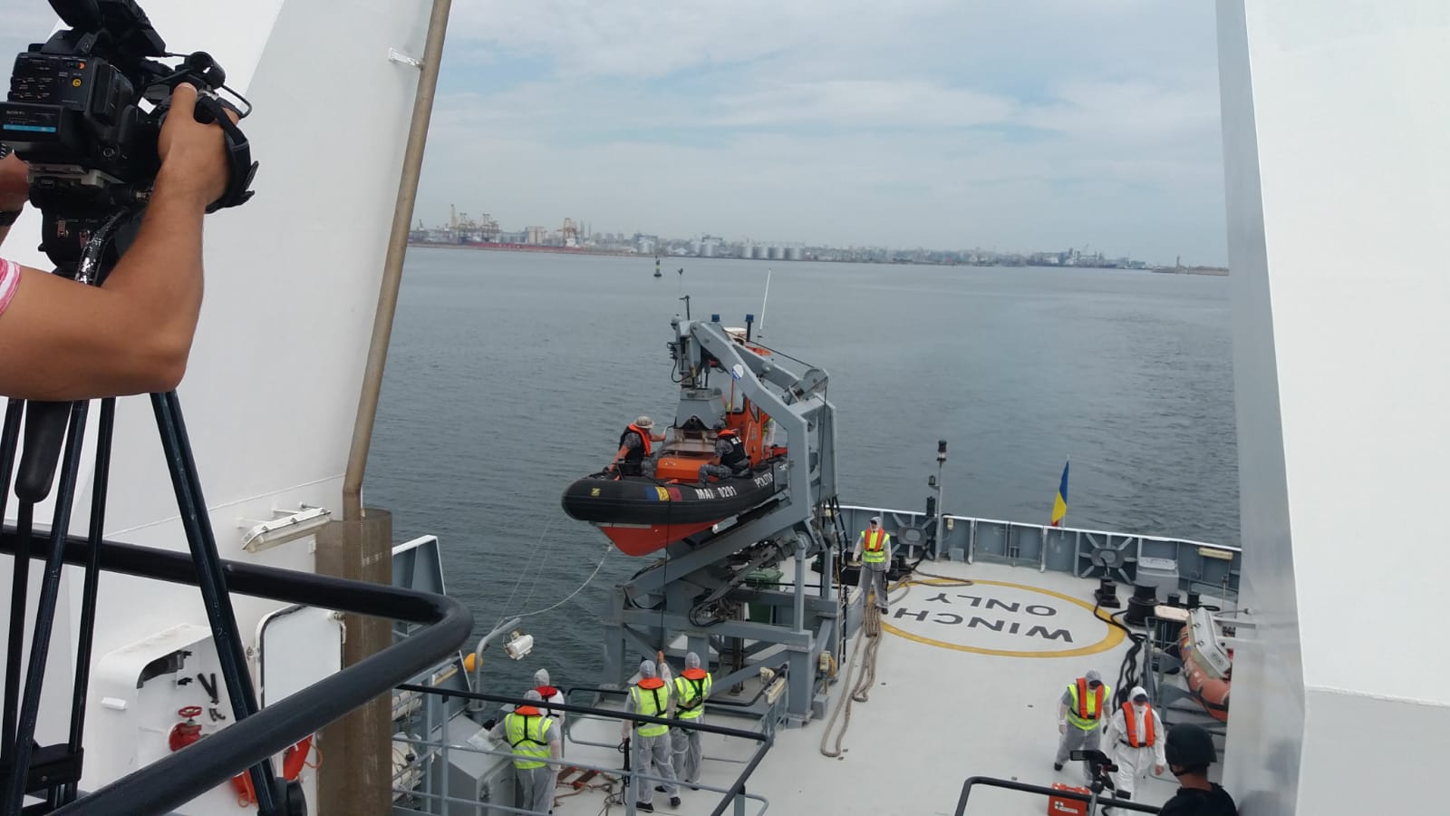 CONSTANȚA: Exercițiu de combatere a migraţiei pe mare