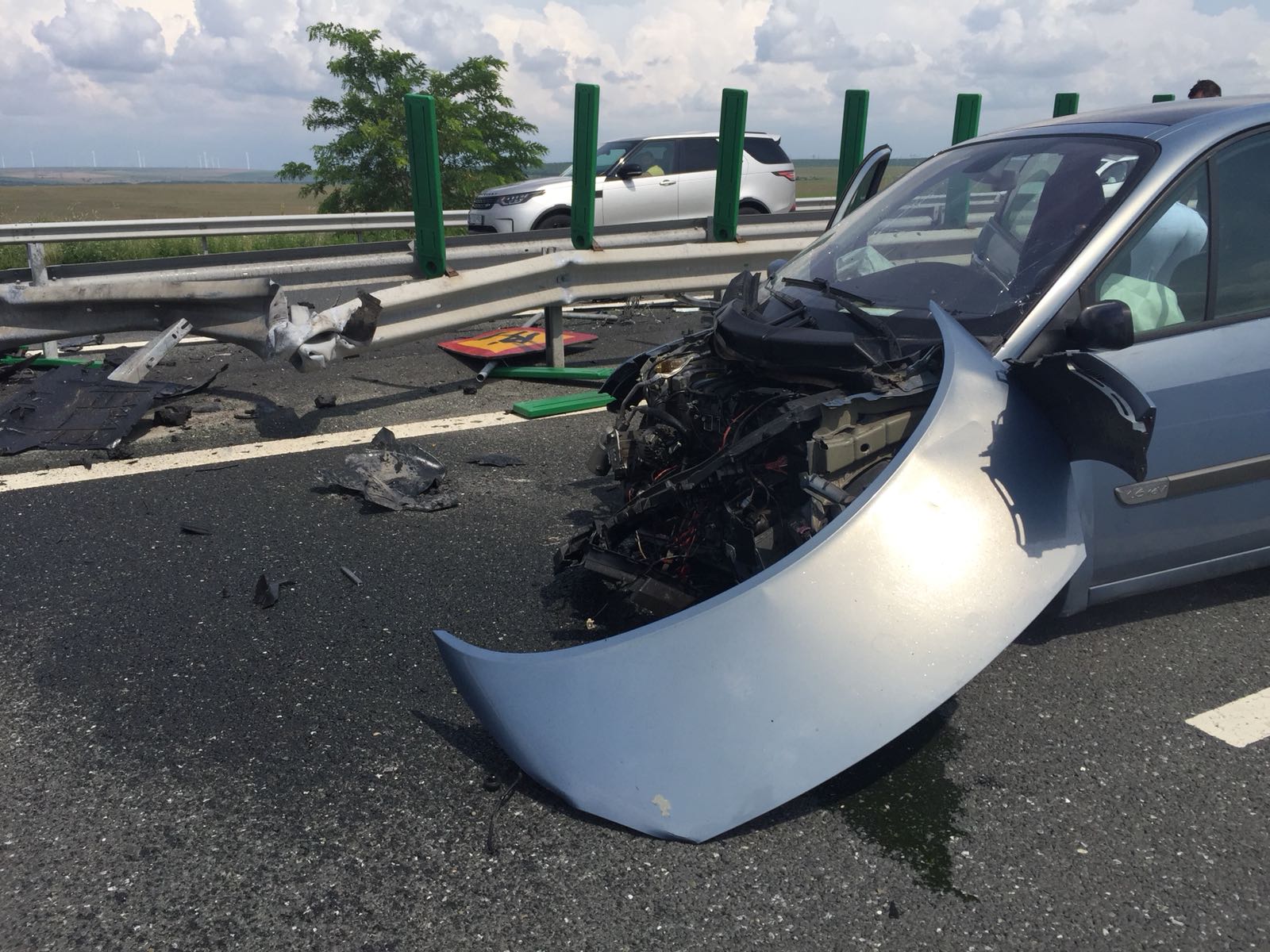 CONSTANȚA: Şofer preluat de elicopterul SMURD în urma unui accident în lanţ pe DN 22, la Lumina
