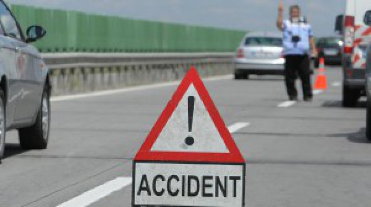 Trafic îngreunat pe sensul către Bucureşti al Autostrăzii Soarelui, la intrarea în Capitală, din cauza unui accident