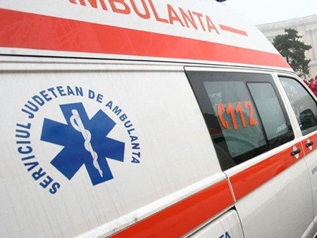 CONSTANŢA: Ambulanţa, suprasolicitată pentru testarea COVID. 446 de cazuri noi de infectare, în ultimele 24 de ore