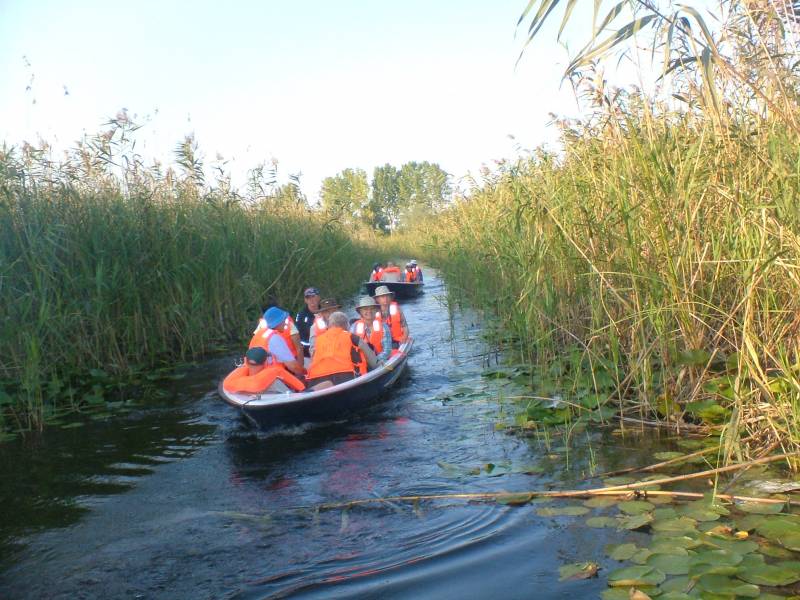 TULCEA: Regulamentul de transport călători în Deltă îi nemulţumeşte pe pescari