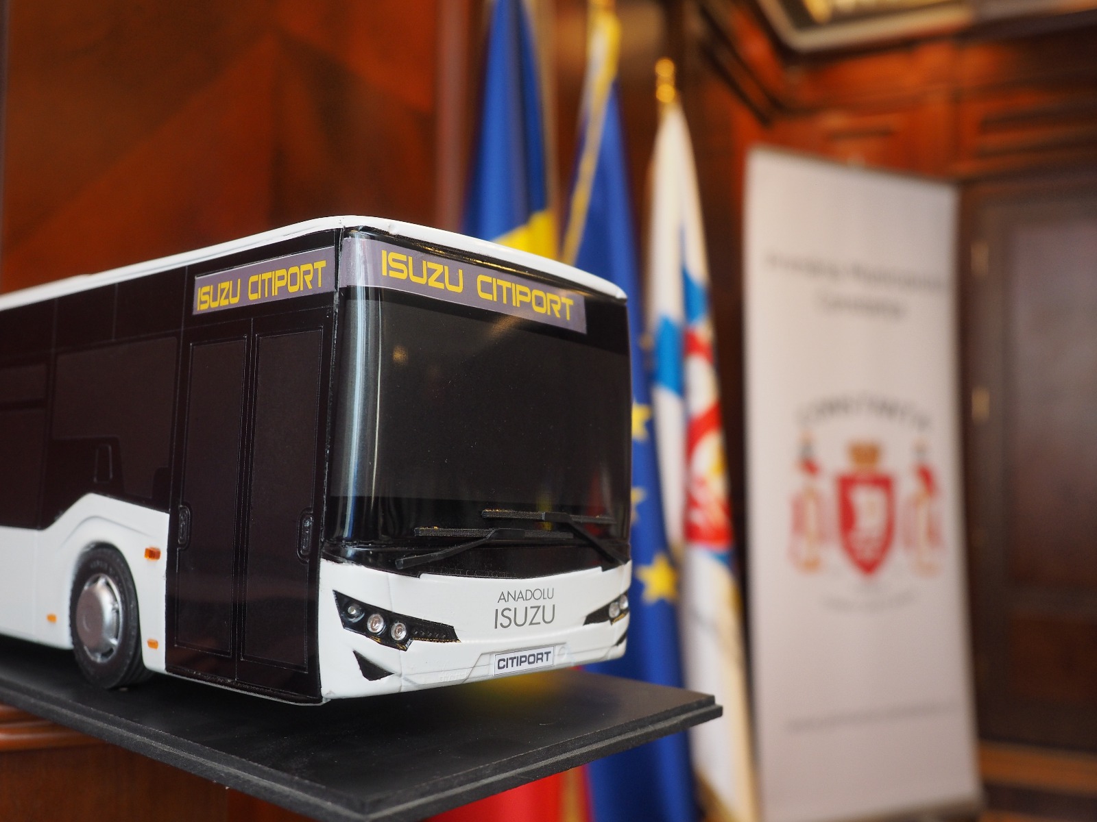 CONSTANȚA: S-a semnat contractul pentru autobuze noi