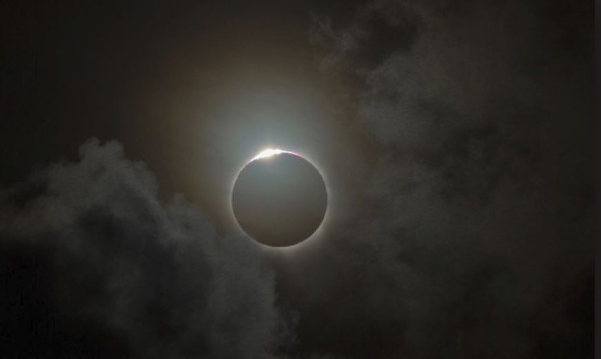 CONSTANȚA: Spectacol de neuitat – în rolurile principale: Luna și Marte