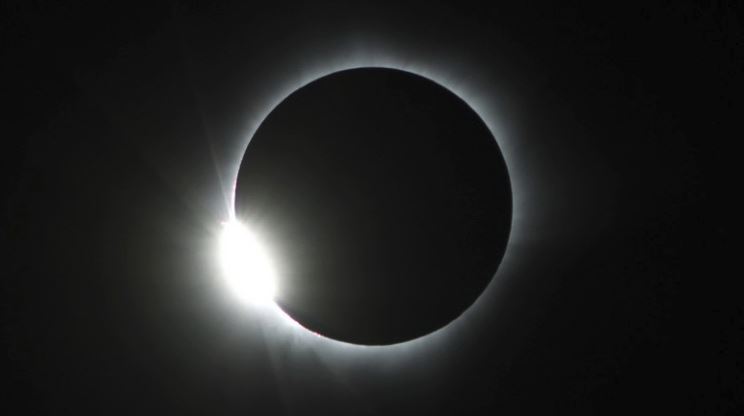 ECLIPSĂ totală de Lună, cea mai lungă din secolul XXI