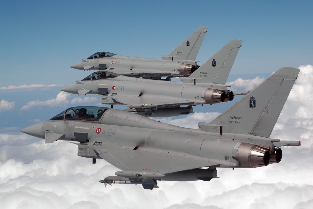 Mihai Fifor: În momentul de faţă, acţiunile de poliţie aeriană sunt realizate de partenerii britanici cu avioane Typhoon