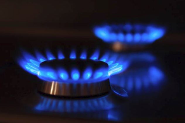 Plafonarea preţurilor la energie şi gaze va fi prelungită
