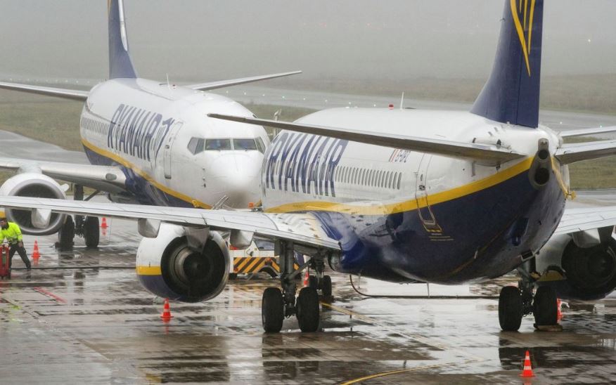 Piloţii companiei aeriene Ryanair intra din nou în GREVĂ