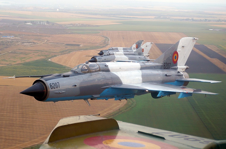 A fost ridicată interdicţia de zbor pentru MiG 21 LanceR