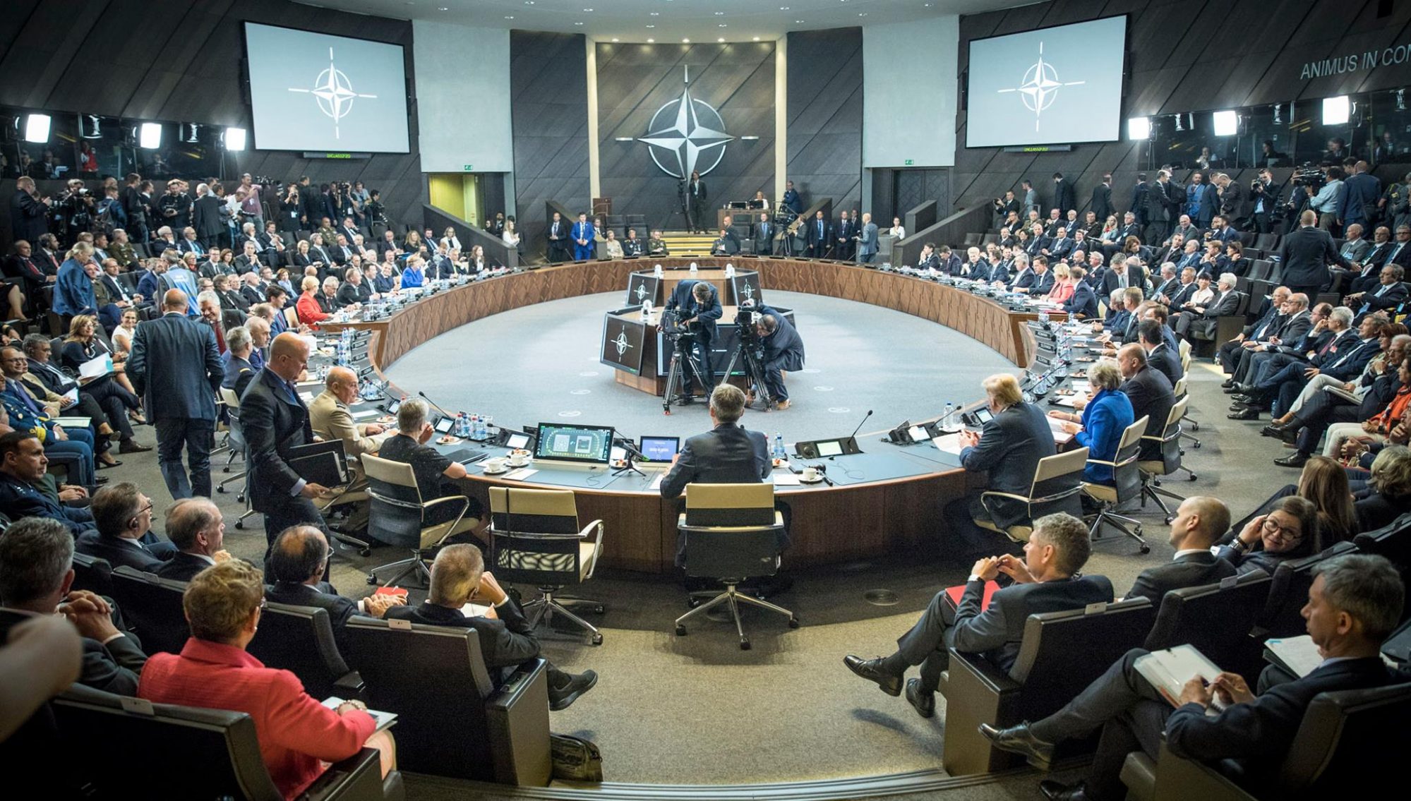 MApN despre deciziile luate la Summitul NATO: Reflectă de o manieră substanţială obiectivele naţionale