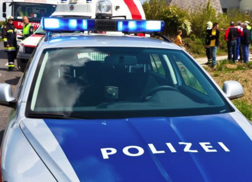 Un român a murit, iar alţi doi au fost grav răniţi într-un accident produs în Austria