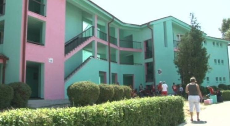 Tabăra de Copii Năvodari, închisă pentru securitatea alimentară şi siguranţa tinerilor
