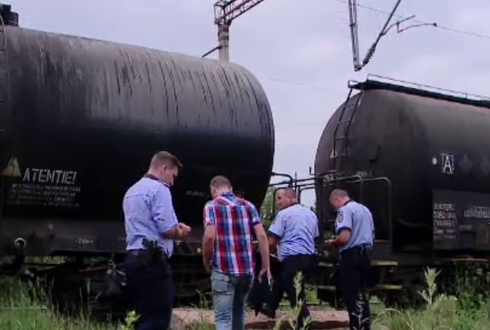 CONSTANȚA: Copil electrocutat după ce s-ar fi suit pe un vagon de cale ferată