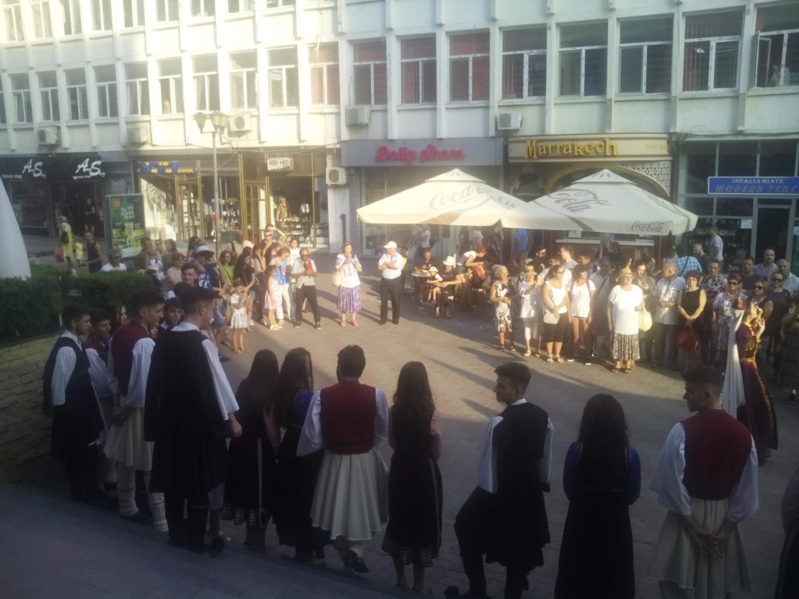 FOTO – CONSTANȚA: Vernisajul expoziției „Dialog Cultural – In Memoriam Virgil Coman”
