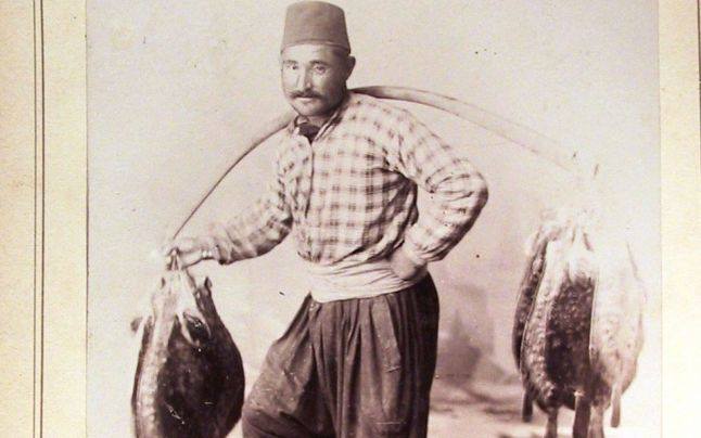 „Ghiudem, sugiuc, giugiuc”: Dobrogea multiculturală, multietnică și cu povești felurite