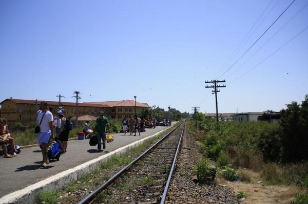 Costinești: Un bărbat și-a pierdut viața secerat sub roțile trenului