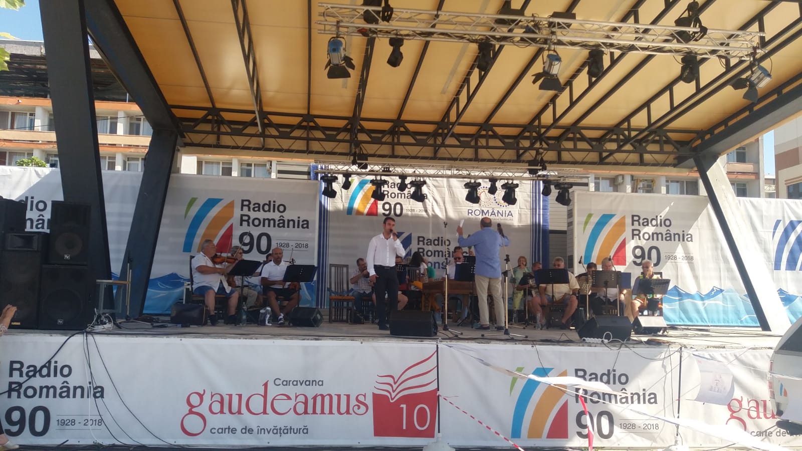GAUDEAMUS LITORAL: Concert extraordinar al Orchestrei de Muzică Populară Radio, sub bagheta dirijorului Adrian Grigoraş