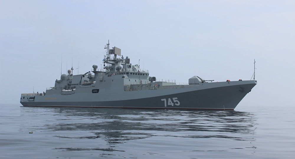 Fregata „Amiral Grigorovici“ a efectuat pentru prima oară exerciţii cu racheta de croazieră „Kalibr“ în Marea Neagră