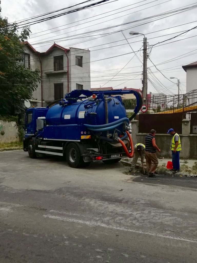 Constanța, sub informare meteo de ploi torențiale! Echipele Primăriei sunt gata de intervenție