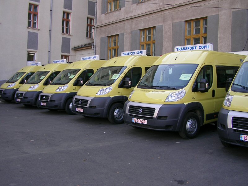 Cum vor circula microbuzele școlare din Valu lui Traian