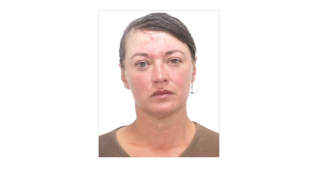 Femeie căutată de poliție și familie