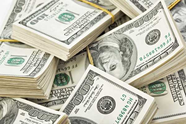Turcia ar putea renunța la folosirea monedei americane în schimburile comerciale cu Rusia