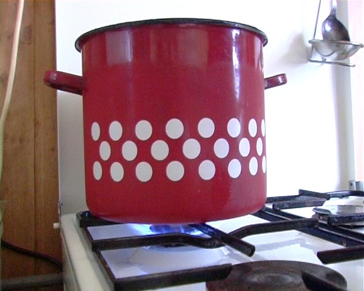 CET Constanţa îşi menţine decizia de a NU furniza apă caldă