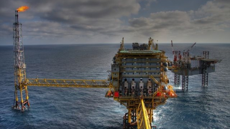 Proiectul privind implementarea operaţiunilor petroliere offshore, adoptat în Senat