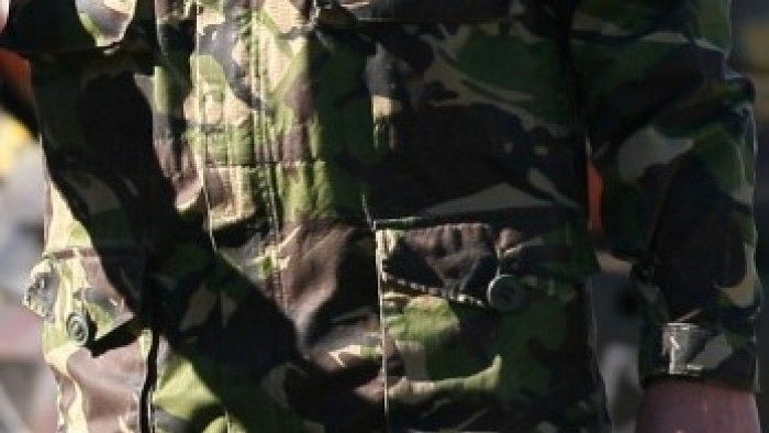 Braşov: Militar împuşcat în cap la o unitate din Ghimbav