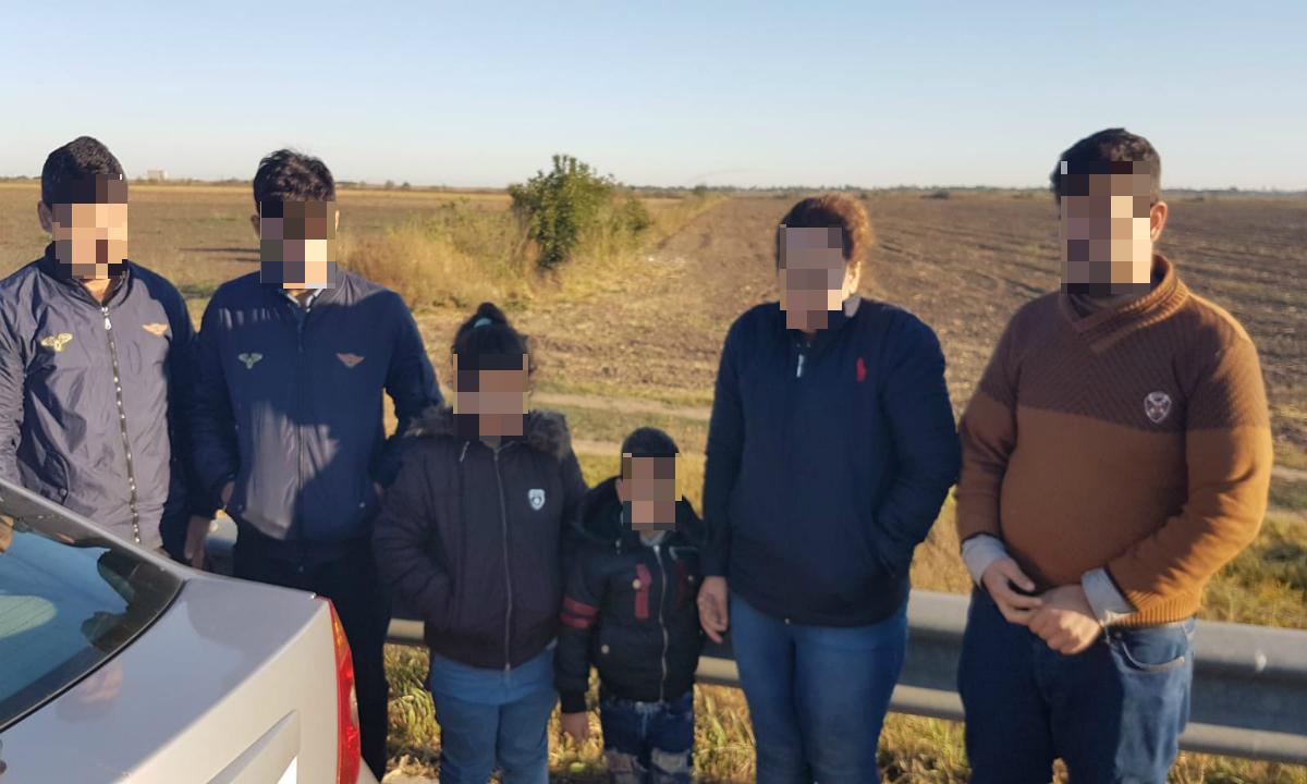 Bulgar arestat după ce a fost prins că transporta, pe A2, șase migranți irakieni fără documentele legale