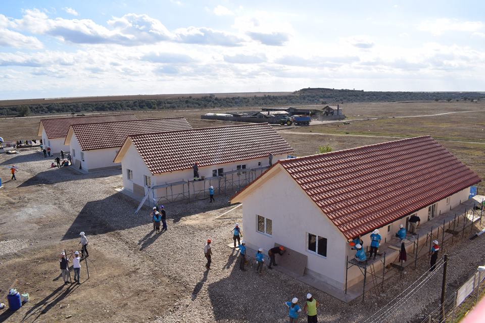 Opt familii din Cumpăna au case noi prin proiectul Big Build