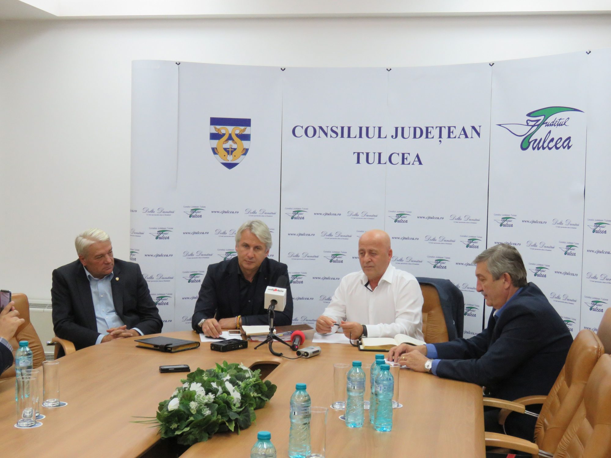 Ministrul Eugen Teodorovici la Tulcea: Termenul oficial de începere a lucrărilor la Podul peste Dunăre este 10 decembrie