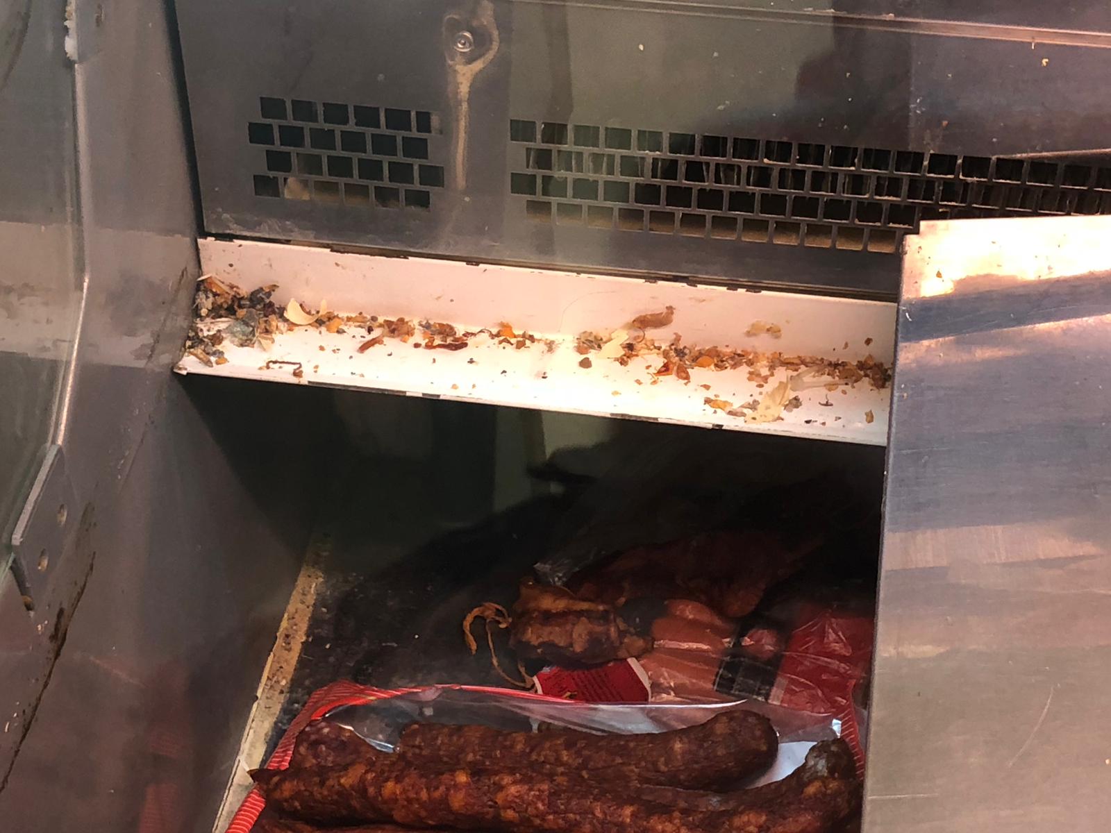 Protecţia Consumatorilor a amendat un supermarket din  Eforie Nord cu 65.000 lei (VIDEO + galerie foto)