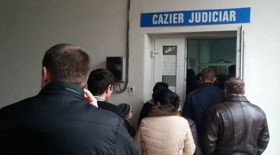 Probleme la eliberarea cazierelor. Sistemul informatic a suferit o avarie