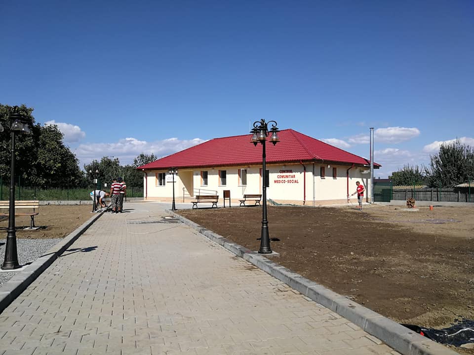 TULCEA: Primăria comunei Luncaviţa a inaugurat Centrul comunitar medico-social