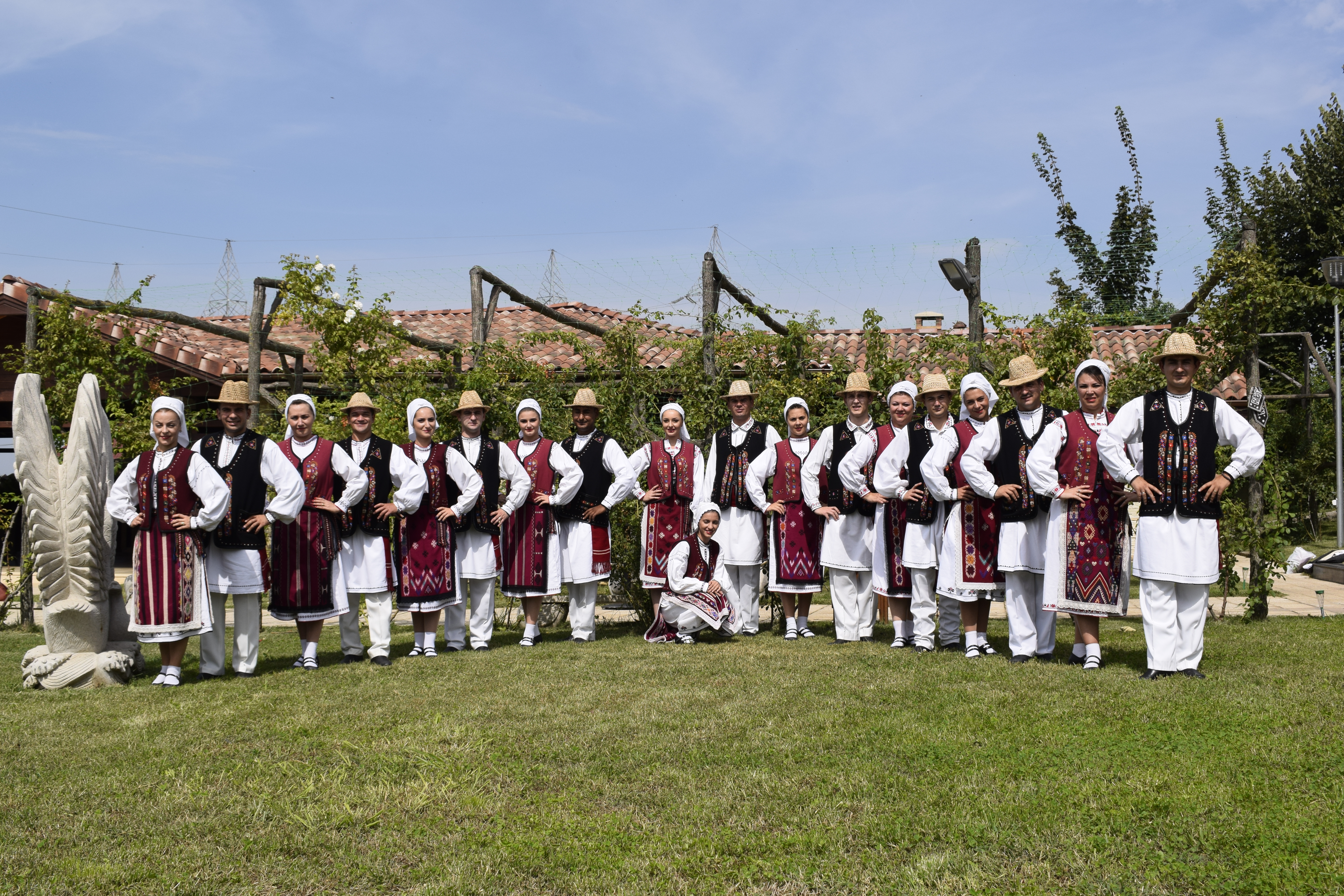 Ansamblul „Baladele Deltei”, prezent la Târgul INDAGRA, de la Romexpo
