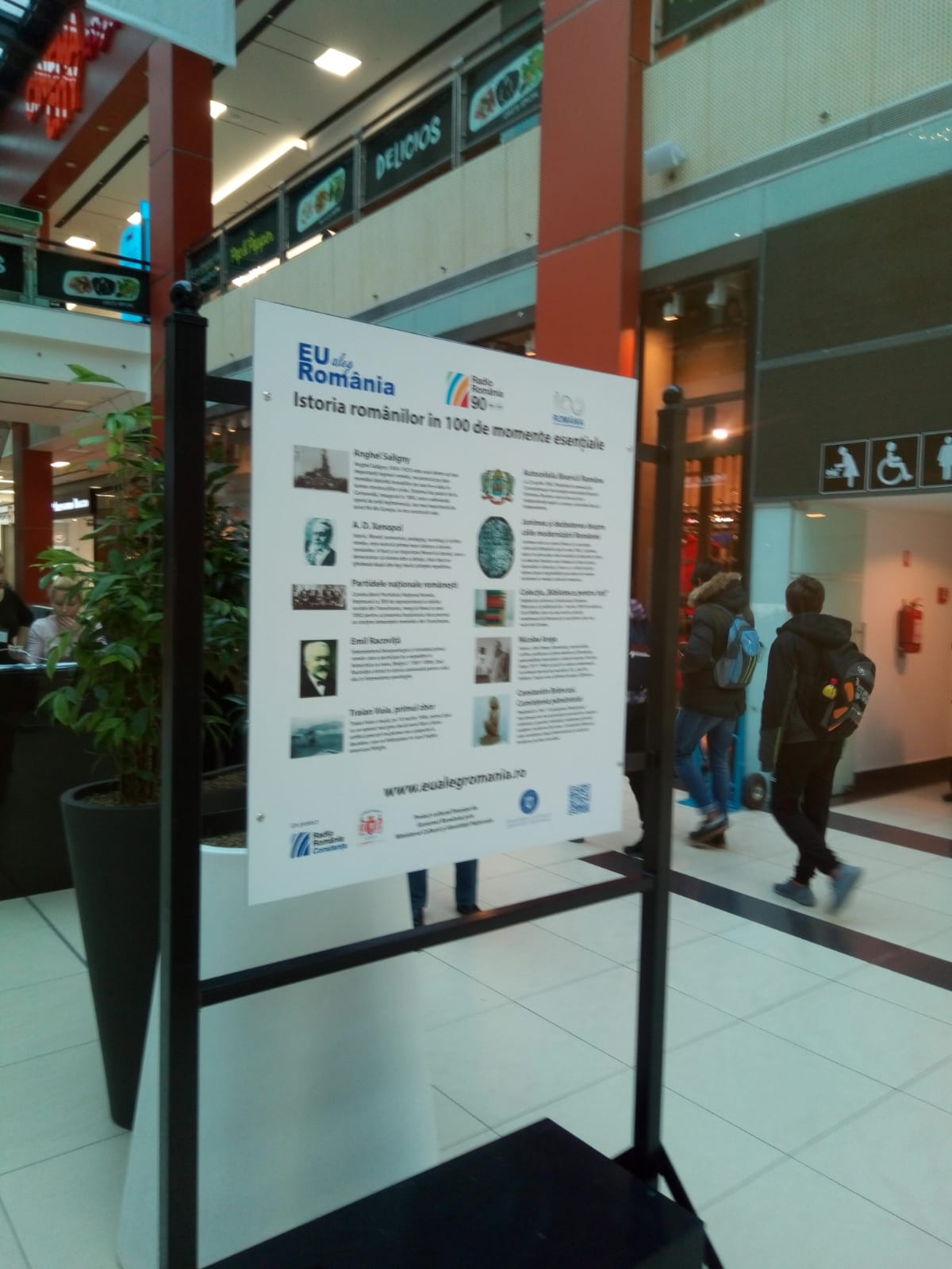 Expoziția „EU aleg ROmânia“ a fost mutată la City Park Mall. O puteți vizita până pe 20 decembrie FOTO