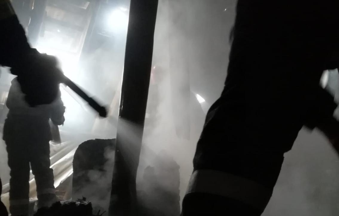 TULCEA: Locuință distrusă de un incendiu