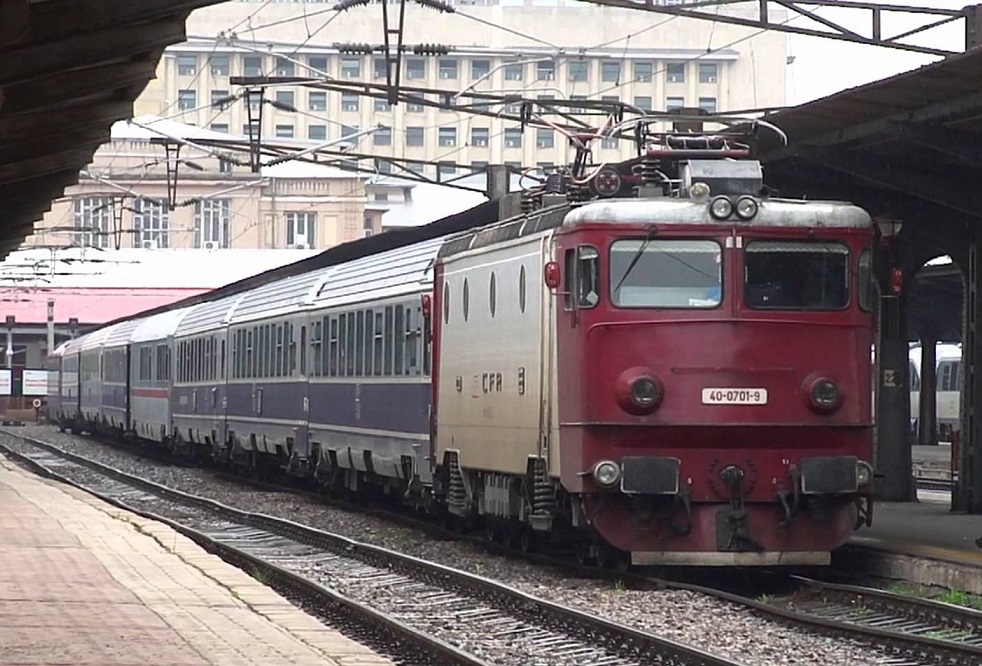 Sindicatele din transporturile feroviare amână protestul de miercuri