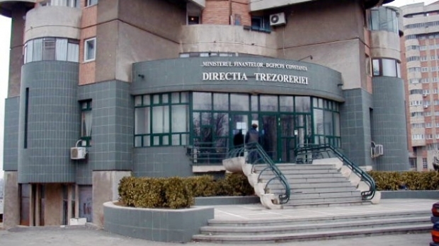 Constanța | Trezoreria din zona Gării nu are miercuri decât jumătate de oră de program cu publicul