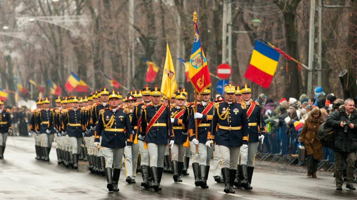 Ziua Naţională – 4.000 de militari români şi străini vor defila în Piaţa Arcul de Triumf